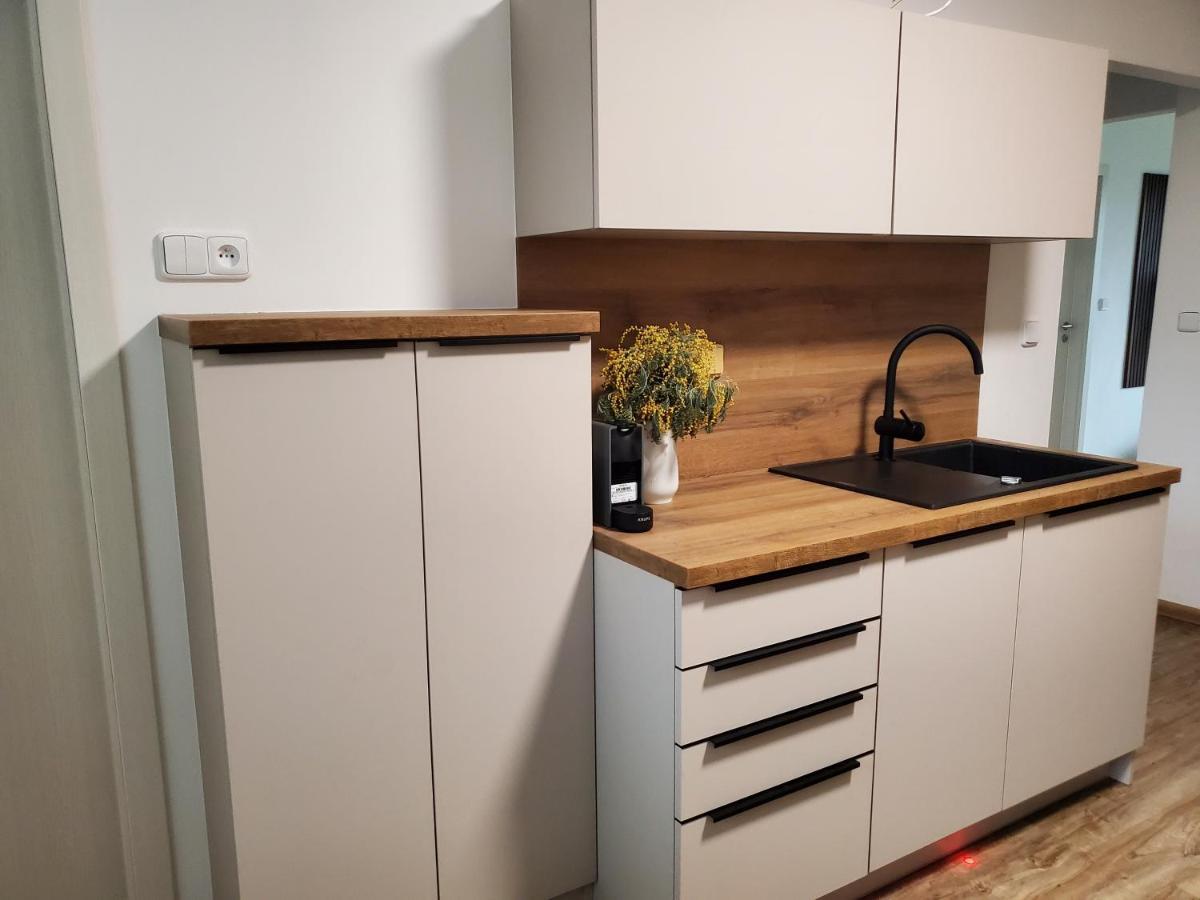 Novy Apartman Eva Jičín Εξωτερικό φωτογραφία